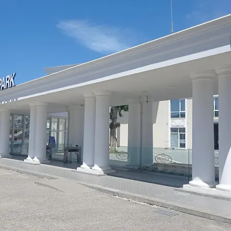 Horizon Lejlighed Golem (Tirana)