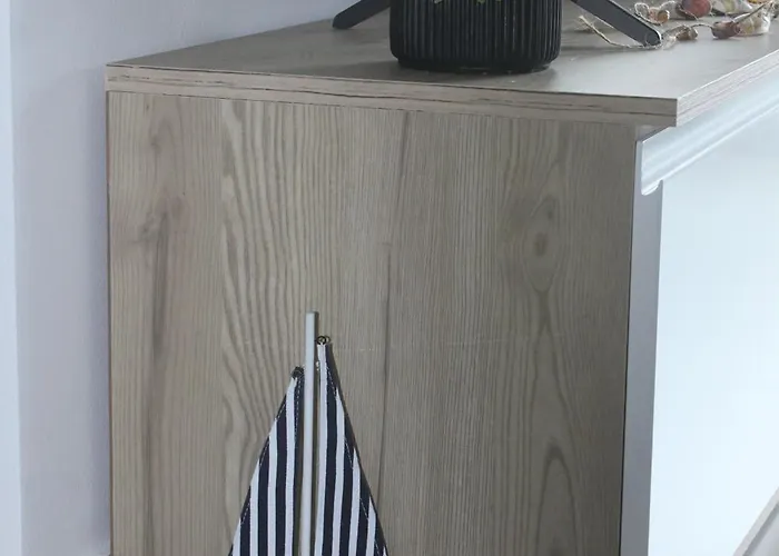 Horizon * Golem (Tirana)